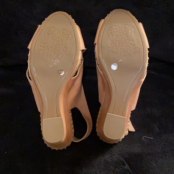 Reba Tan sling back sandal size 8.5 M - Picture 4 of 4